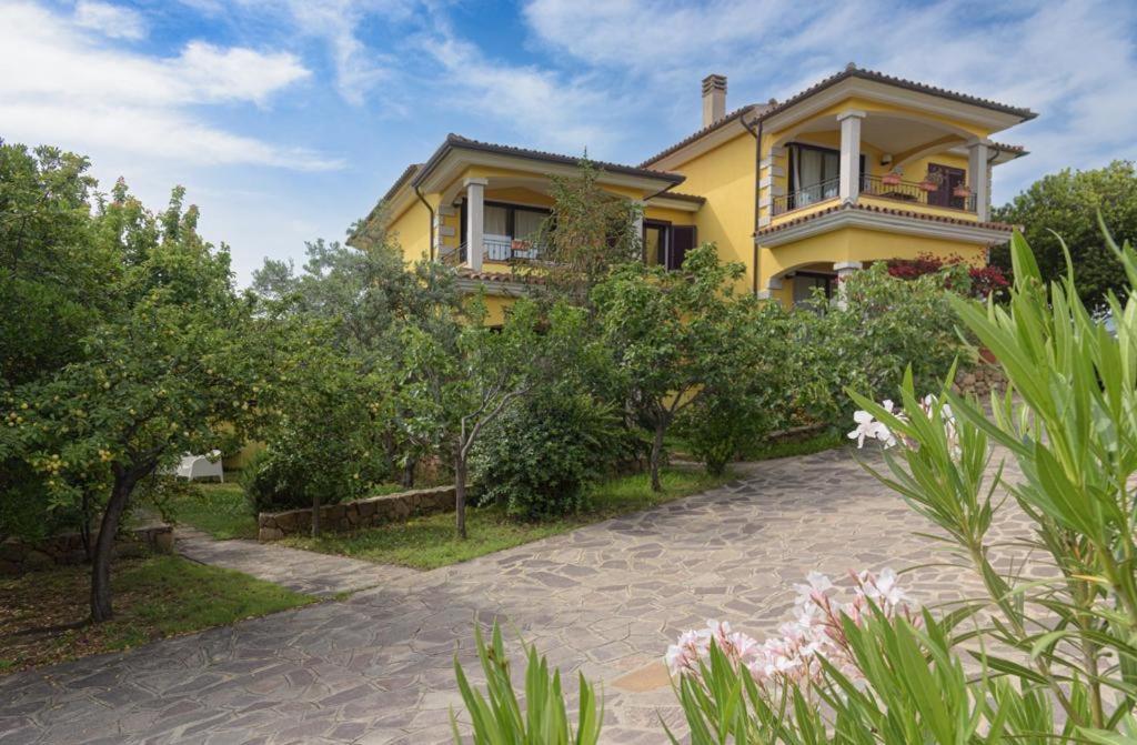 Residence Agrifoglio มอนเตเปโตรซู ภายนอก รูปภาพ