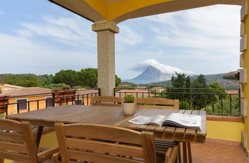 Residence Agrifoglio มอนเตเปโตรซู ภายนอก รูปภาพ